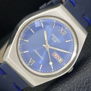 Vintage 1970 Seiko Automatic Mens Silver Watch W/daydate & Blue accents